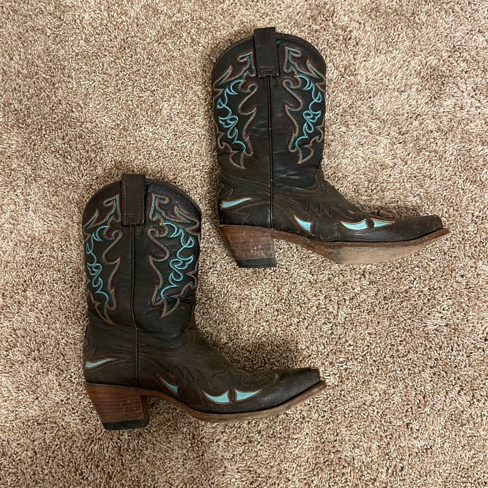 Short Cowgirl Boots
